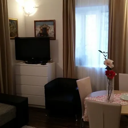 아파트 아파트먼트 이네스 스플리트