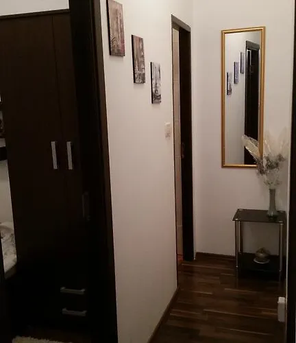 아파트먼트 이네스